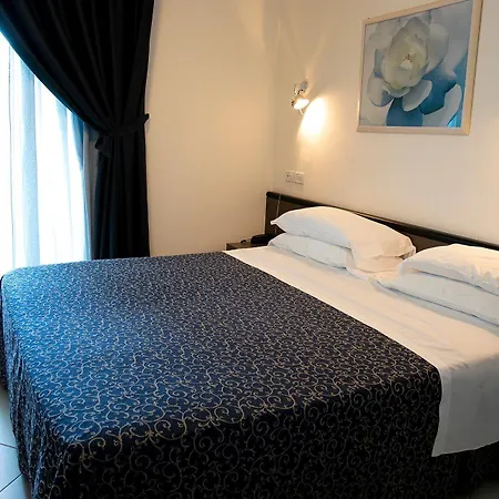 Hotel apartamentowy Mareamare Grottammare