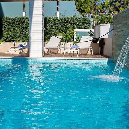 Mareamare 4*