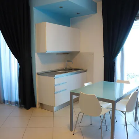 Hotel apartamentowy Mareamare 4*