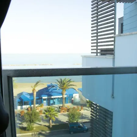 Hotel apartamentowy Mareamare Grottammare